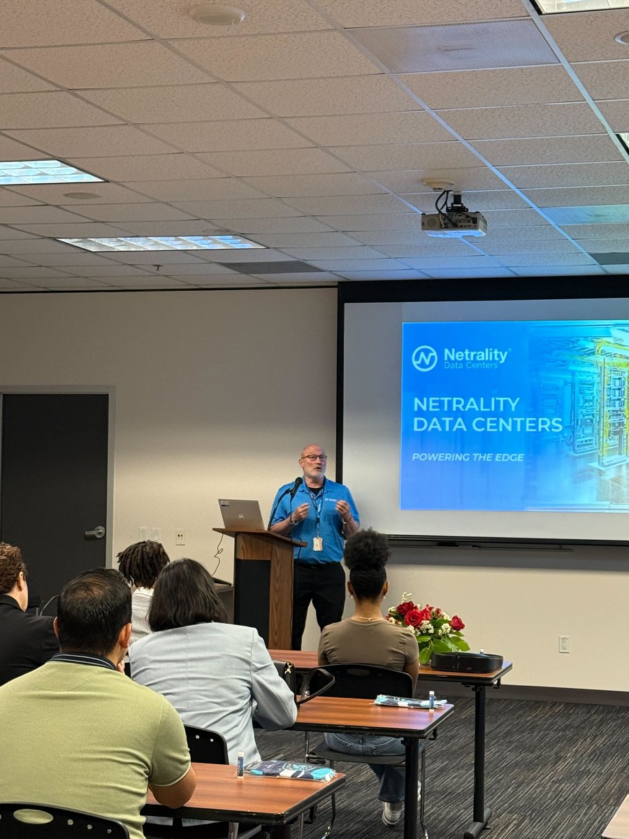 ✅ What a great turn out last night for our Thursday Tech Talk at Neutrality's Data Center in Downtown Houston. We look forward to keeping the discussions going next month...stay tuned!