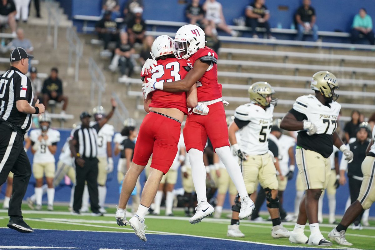 Posting a picture every day until Spring Ball 

<a href="/Ugo_Anosike/">Ugo</a> 
<a href="/Tristan_Hall11/">Tristan Hall</a> 

Let ‘em run 🐴🐎🐴🐎

#RECRUITBOYD |  #BET 

📸: <a href="/creolehammer17/">Ⓗⓐⓜⓜⓔⓡ🎙</a>