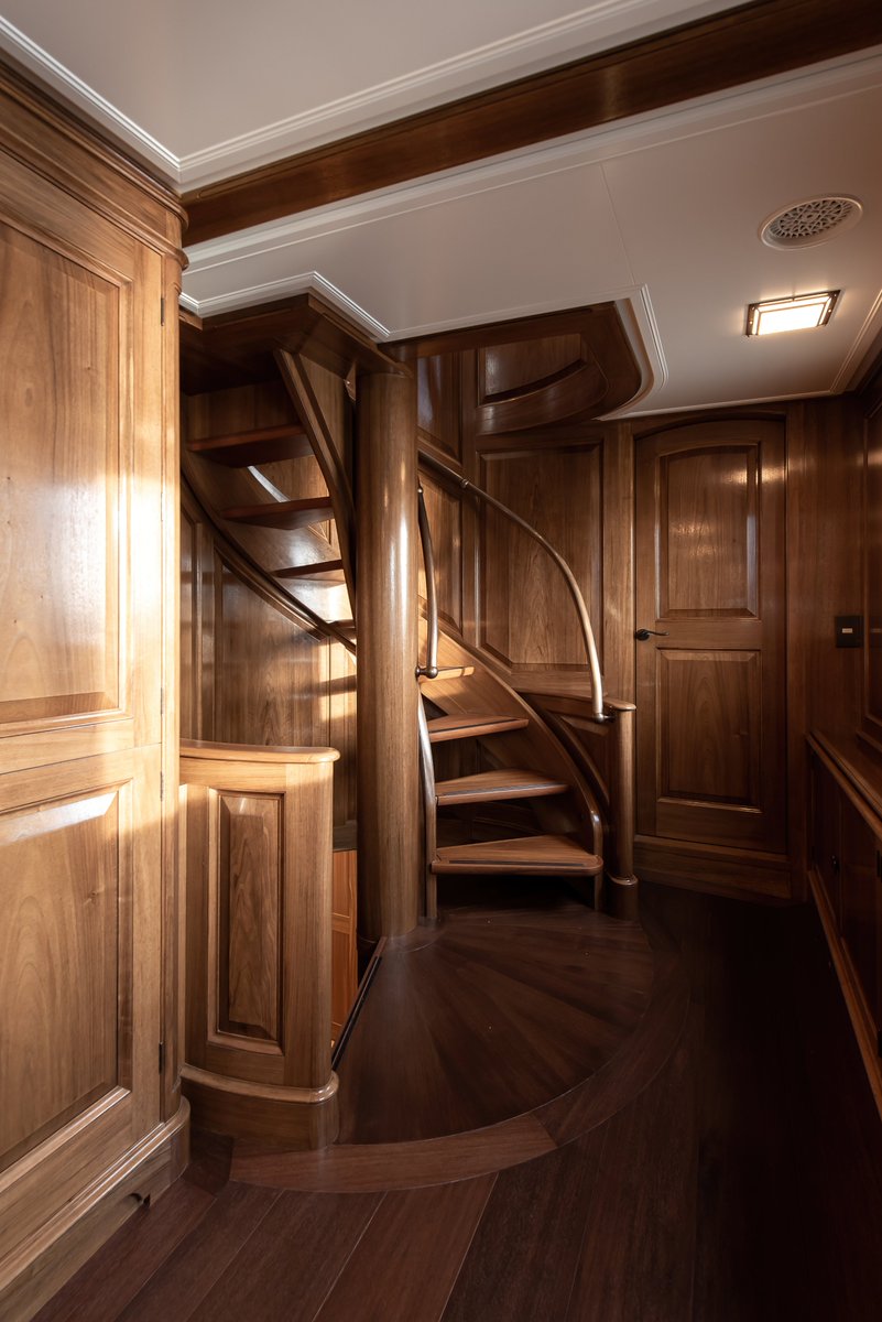 Following Atlantide’s full rebuild at HUISFIT, she sailed away with 40 per cent of her hull, deck and frames replaced, her interior fully reimagined and... Read more about Atlantide’s rebuild? huisfit.com/news

#atlantide #legend #yachting #yachtrestoration #rebuild