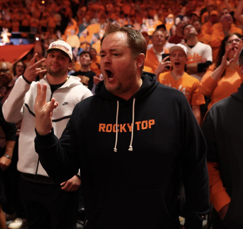 BarstoolTenn's tweet photo. Only one guy we can trust around here. https://t.co/Hv3BxcKqVH