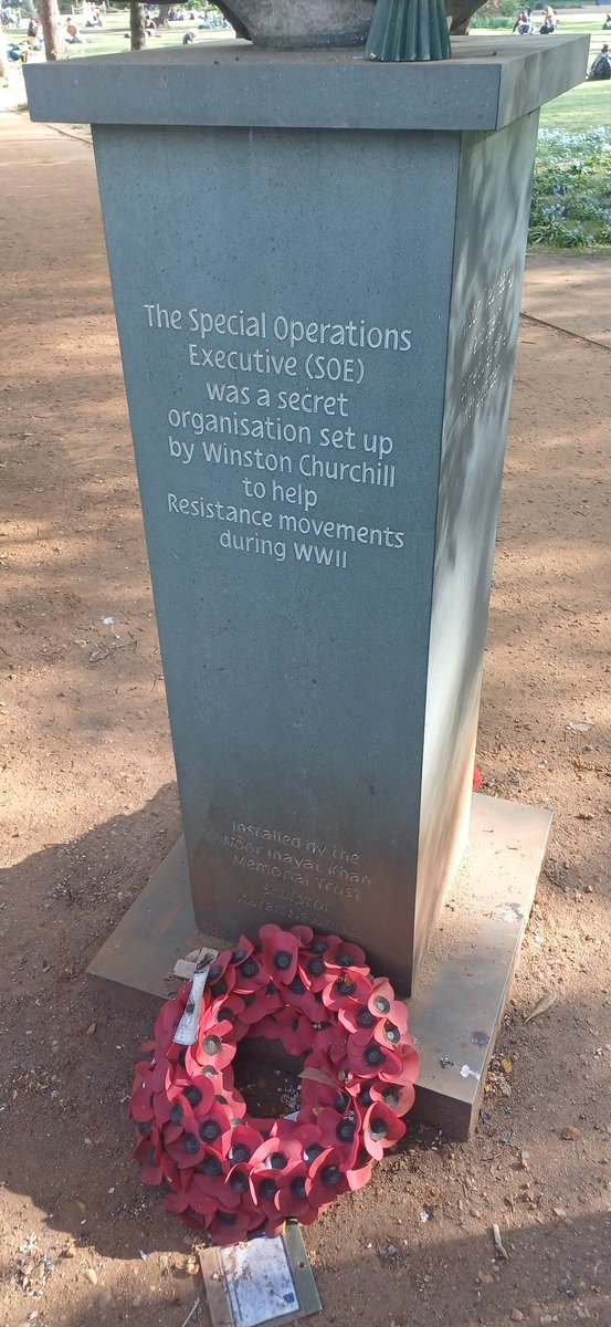 ColdWarFran's tweet photo. The #NoorInayatKhan memorial in beautiful sunshine today in #GordonSquare.
#Bloomsbury https://t.co/HOcUM1zDYh