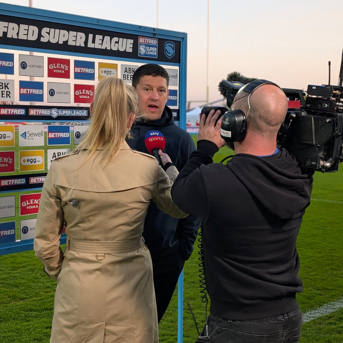 📺 Matt Peet chats with <a href="/JennaBrooks/">Jenna Brooks</a> ahead of tonight's tie!

#WWRL #SLHKRWIG