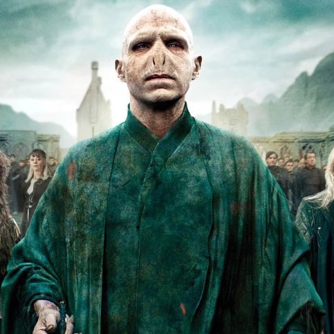 DiscussingFilm's tweet photo. Warner Bros TV’s boss when asked if the fan-cast of Cillian Murphy as Voldemort could happen in the ‘HARRY POTTER’ TV series:

“I have no comment, no comment, no comment” 

(Source: Deadline) https://t.co/tnAGMoLHTR