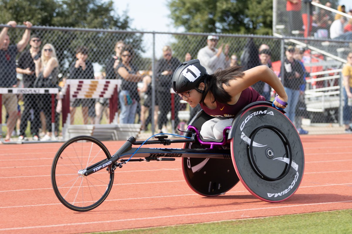 Nine DSHS track &amp; field athletes qualified for the Region IV-6A Championships after competing at the Area 25/26 Meet! The regional championships will be held April 18-19 at Heroes Stadium in San Antonio. Congrats, Tigers!🐾 #iamDSISD

News: dsisdtx.us/article/2144633

📸 Cortni Reid
