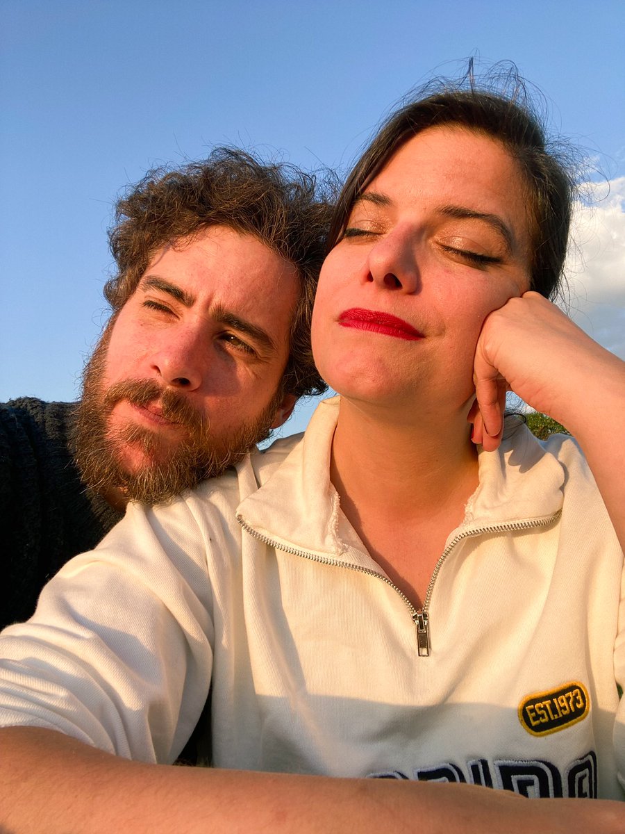 25 de abril lanzamiento de “Corazón”. 
El pre-save: orcd.co/ps_corazon

Buena Semana Santa ♥️

#freeandhappy #semanasanta #lanzamiento #♥️ #escuchandoelefantes