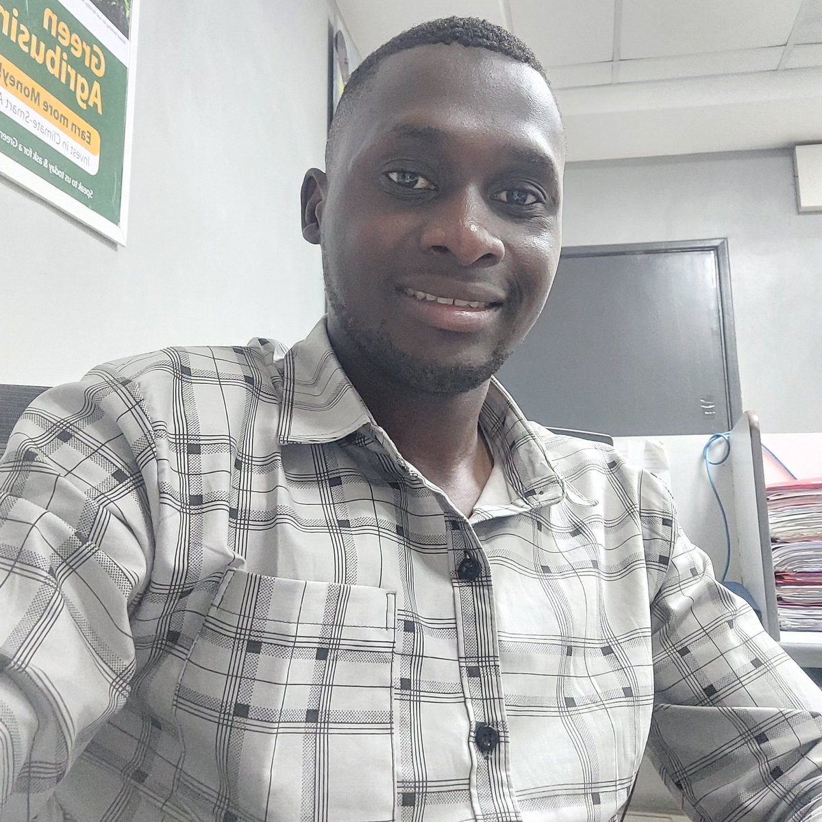 MpagiRoney's tweet photo. #sirmpagi@gmail.com
Quick access to finance.#moneyworld
#contact 👉0755730957
Up to 3.6 Billion. 2% monthly interest negotiable.
@sharon_adem @AineShaKa @JoyTuramuhawe https://t.co/8txaN4zWgd