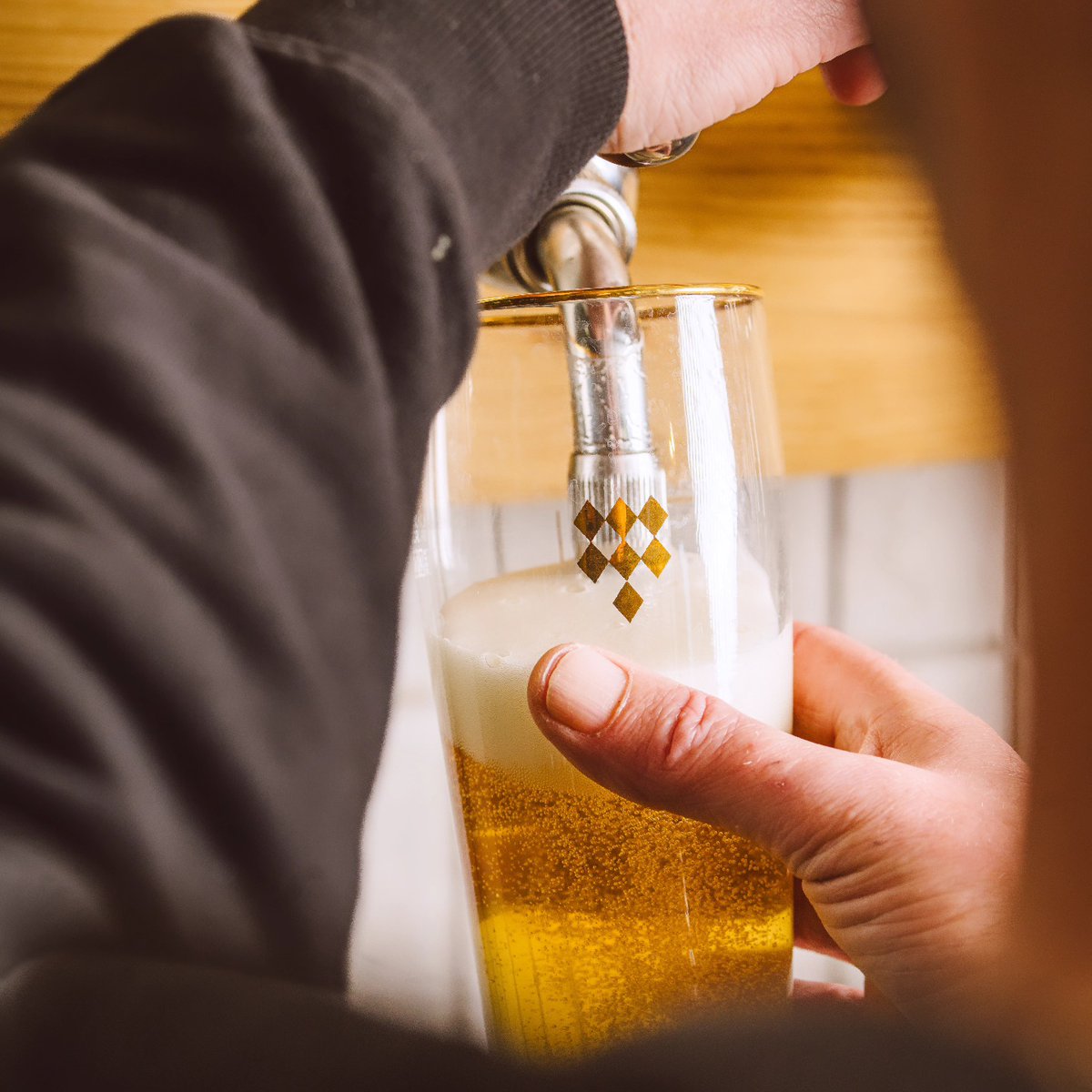 BRAYBROOKE BEER AT THE BEEHIVE (AGAIN)!! 🍺
We are delighted again to welcome our friends from
<a href="/BraybrookeBeer/">Braybrooke Beer Co</a> to this afternoon's game vs
<a href="/stivestownfc/">St Ives Town FC</a> 🙌

Their pop-up bar will be operating from 1pm - 6pm, serving the fantastic Keller, Helles &amp; Pilsner.. 

Also if you haven't