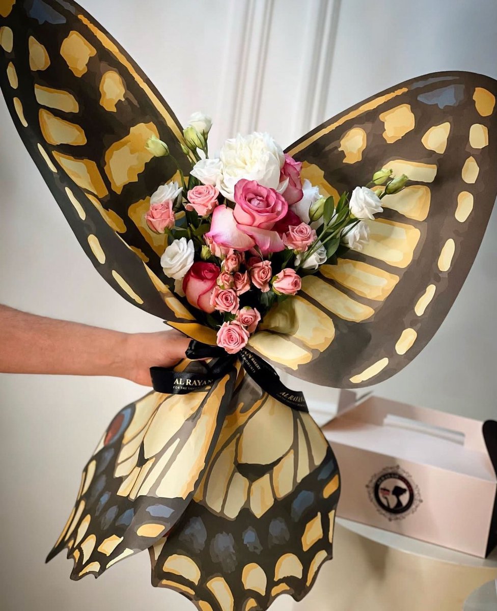 i3Moment's tweet photo. Butterfly bouquets https://t.co/RE3RapLPbT