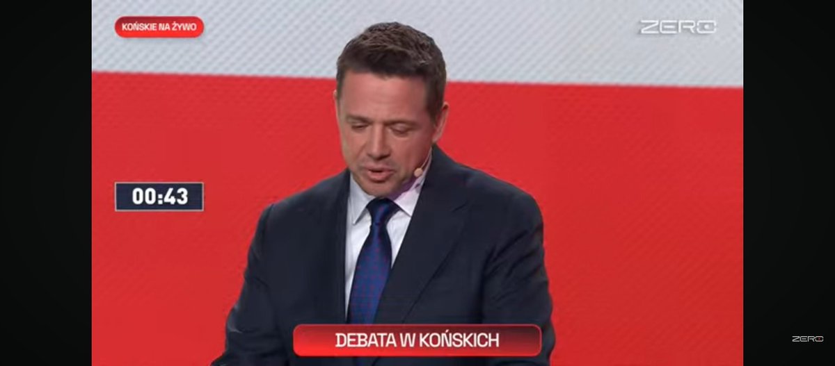 SteelJack_'s tweet photo. #debata #końskie Wypili flaszkę na odwagę w to pół godziny? Wszyscy czerwoni, prawie tak jak korale Senyszyn https://t.co/Qb3yDjnE7v