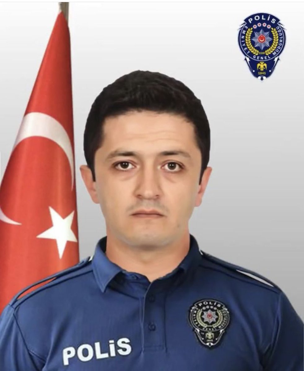 hakankumbar's tweet photo. Ankara’nın Çamlıdere-Gerede mevkiinde meydana gelen elim trafik kazasında şehit olan Cumhurbaşkanlığı Strateji ve Bütçe Başkanlığı’nda görevli Polis Memuru İbrahim GÜNEY’e ve görevli meslekdaşım  Şoför Ahmet ÜLGER’e Allah’tan rahmet diliyorum. https://t.co/xzIUc9Ay1d