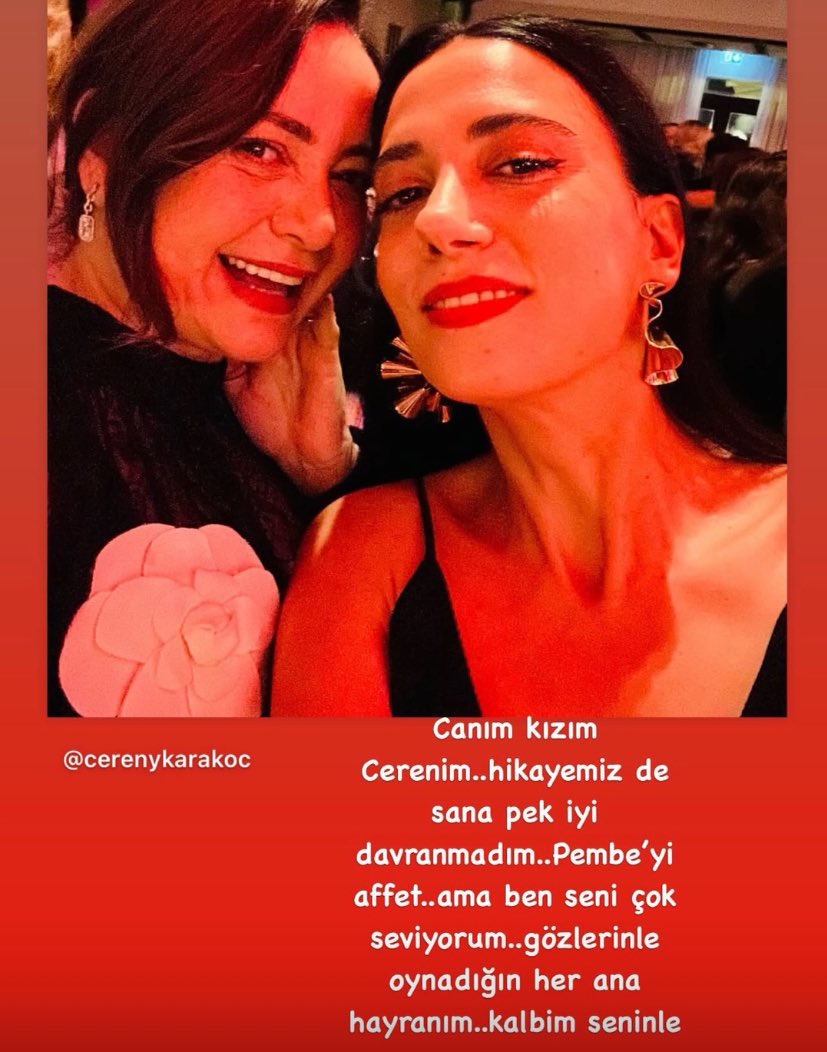 justmery13's tweet photo. “pembeyi affet” 😭😭😭😭😭😭😭 https://t.co/LHbt9IpHJC