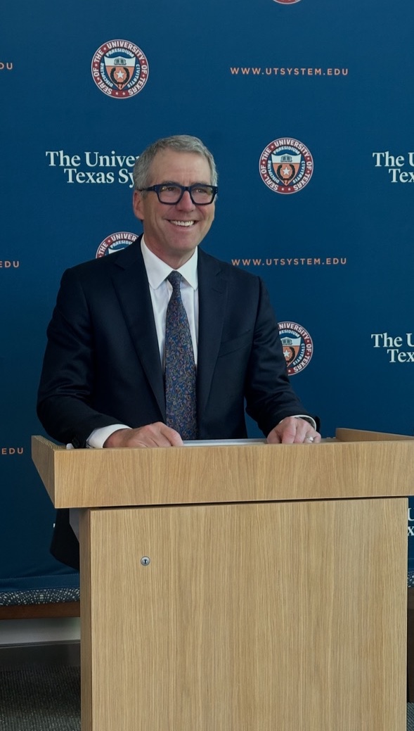 UTEPPresident tweet media