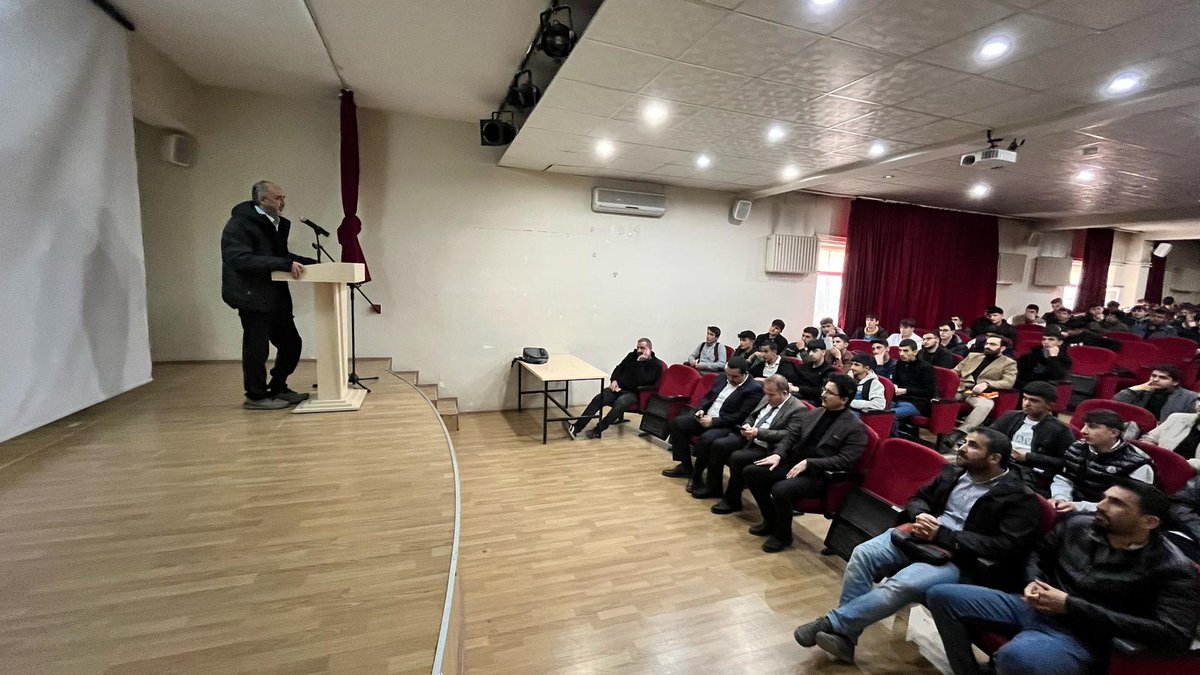 kendi eğitim yolculuklarını ve kariyer basamaklarını bizlerle paylaştılar.

Akademisyenlerimize ve katılım sağlayan öğretmen ve öğrencilerimize teşekkür ederiz.<a href="/TCMusValiligi/">T.C. Muş Valiliği</a> <a href="/MusMilliEgitim1/">Muş İl Millî Eğitim Müdürlüğü</a> <a href="/EnverkV/">Enver KIVANÇ</a> <a href="/ERHANSUBASI49/">ERHAN SUBAŞI</a>