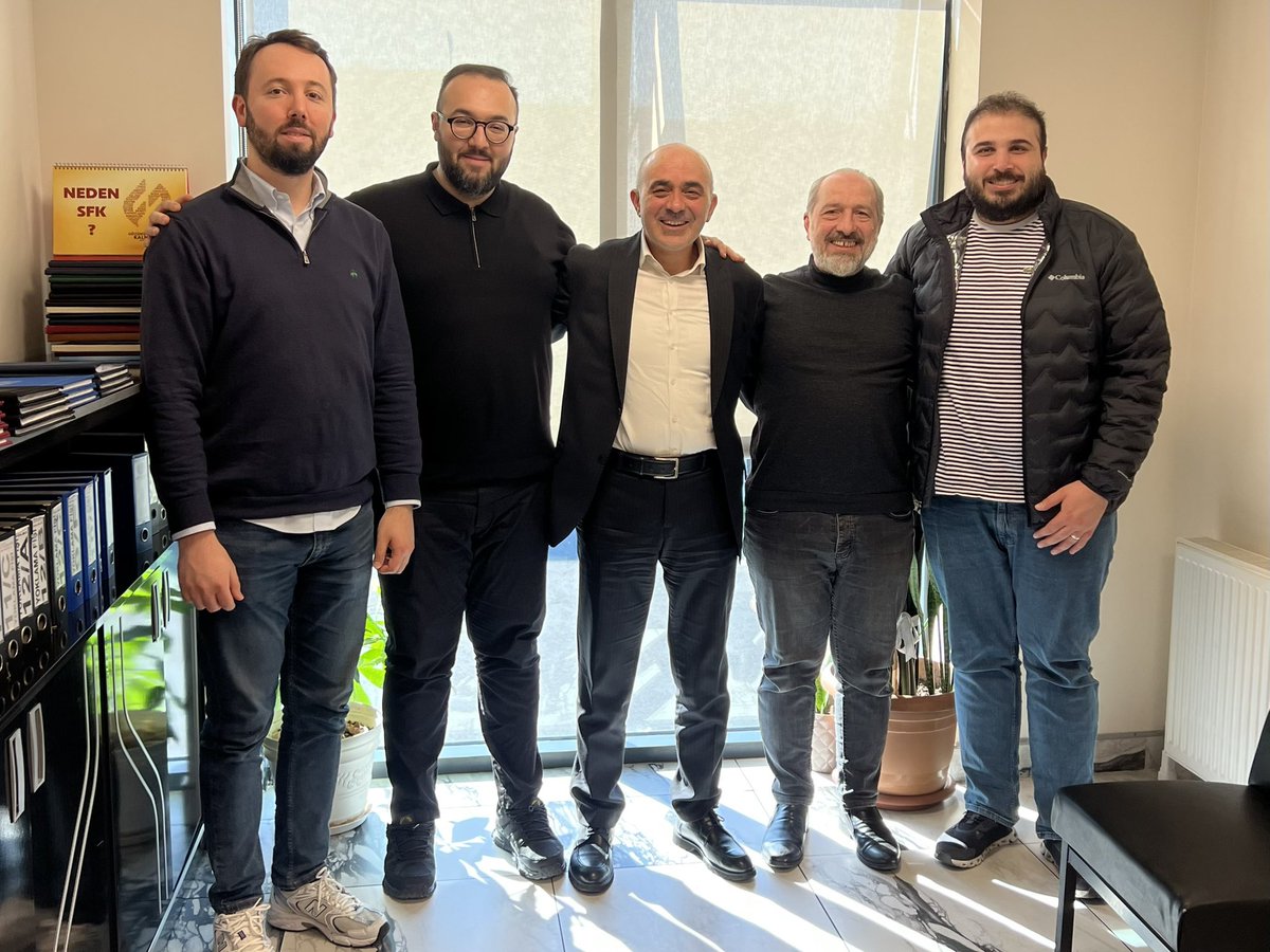 sufader's tweet photo. Onursal Başkanımız Abdülkadir Hocamız ile birlikte okulumuzun Müdür Yardımcısı Yahya Hocamızı ziyaret ederek derneğimizle ilgili istişarelerde bulunduk. Bizleri hoş sohbetiyle ağırlayan kıymetli hocamıza derneğimize verdiği desteklerden ötürü teşekkür ederiz. https://t.co/Rd0p6F6XhS