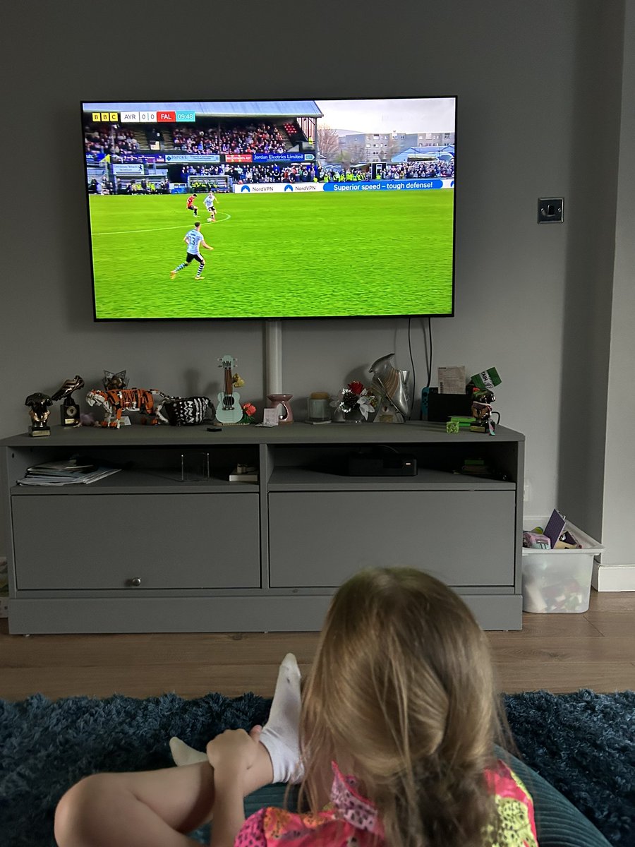 Malea watching her coach <a href="/dylantait14/">Dylan Tait</a> to get some tips 👀