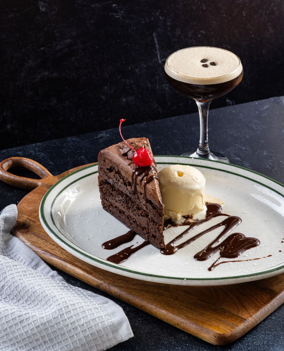 Mama's Comfort Food & Cocktails tweet media