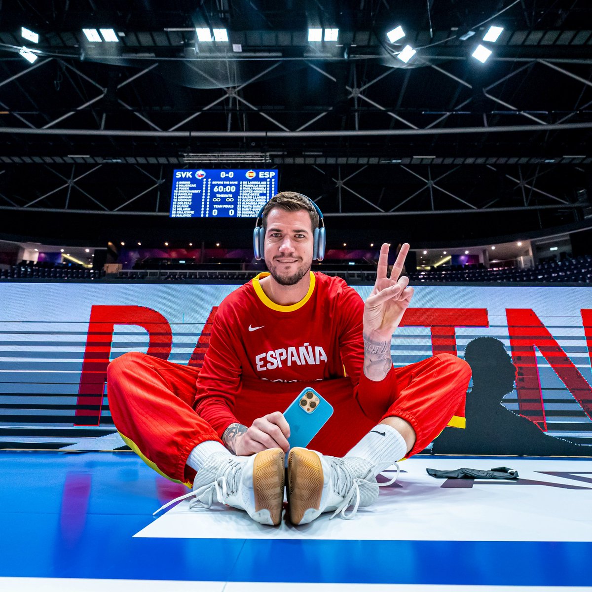 rdavmam's tweet image. Mucho ánimo, Fran 💪✨
Nos alegra que la operación haya salido perfectamente 🙌.
Sabemos que regresarás más fuerte que nunca y pronto te veremos de nuevo en las canchas 🏀🔥.
Quiero aprovechar también para enviar un mensaje de apoyo a todo el equipo de La Laguna Tenerife 🙏.