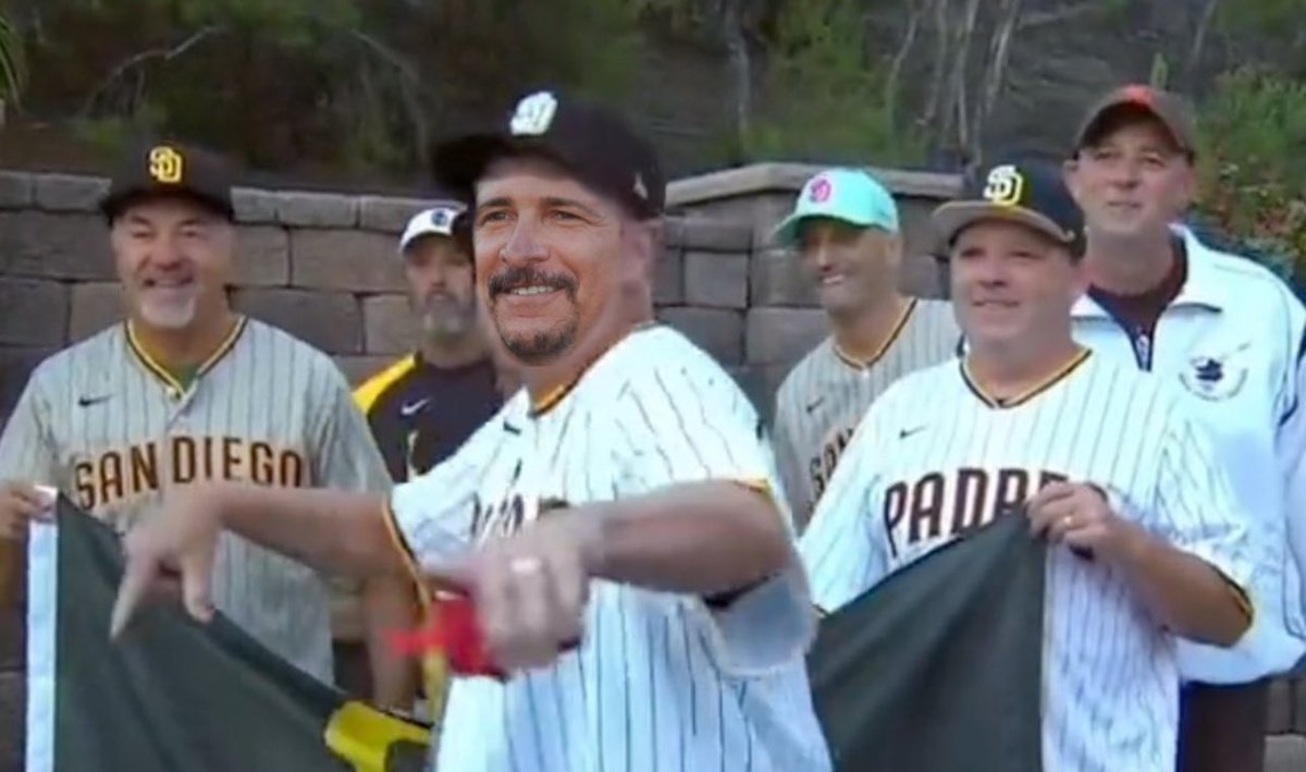 Andy in Montreal tweet media