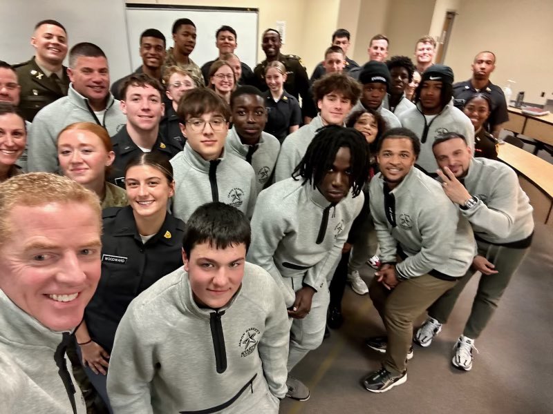 Jason Garrett (@jasongarrett) on Twitter photo Incredible day <a href="/WestPoint_USMA/">U.S. Military Academy at West Point</a> w/our Starfish Leadership Academy! 8 student-athletes from New Dorp & Curtis HS immersed in leadership lessons, lunch w/ 4,400 cadets, a campus tour, & time w/ <a href="/CoachJeffMonken/">Jeff Monken</a> ! Huge thanks to all who made it unforgettable! #Leadership #WestPoint Incredible day <a href="/WestPoint_USMA/">U.S. Military Academy at West Point</a> w/our Starfish Leadership Academy! 8 student-athletes from New Dorp & Curtis HS immersed in leadership lessons, lunch w/ 4,400 cadets, a campus tour, & time w/ <a href="/CoachJeffMonken/">Jeff Monken</a> ! Huge thanks to all who made it unforgettable! #Leadership #WestPoint