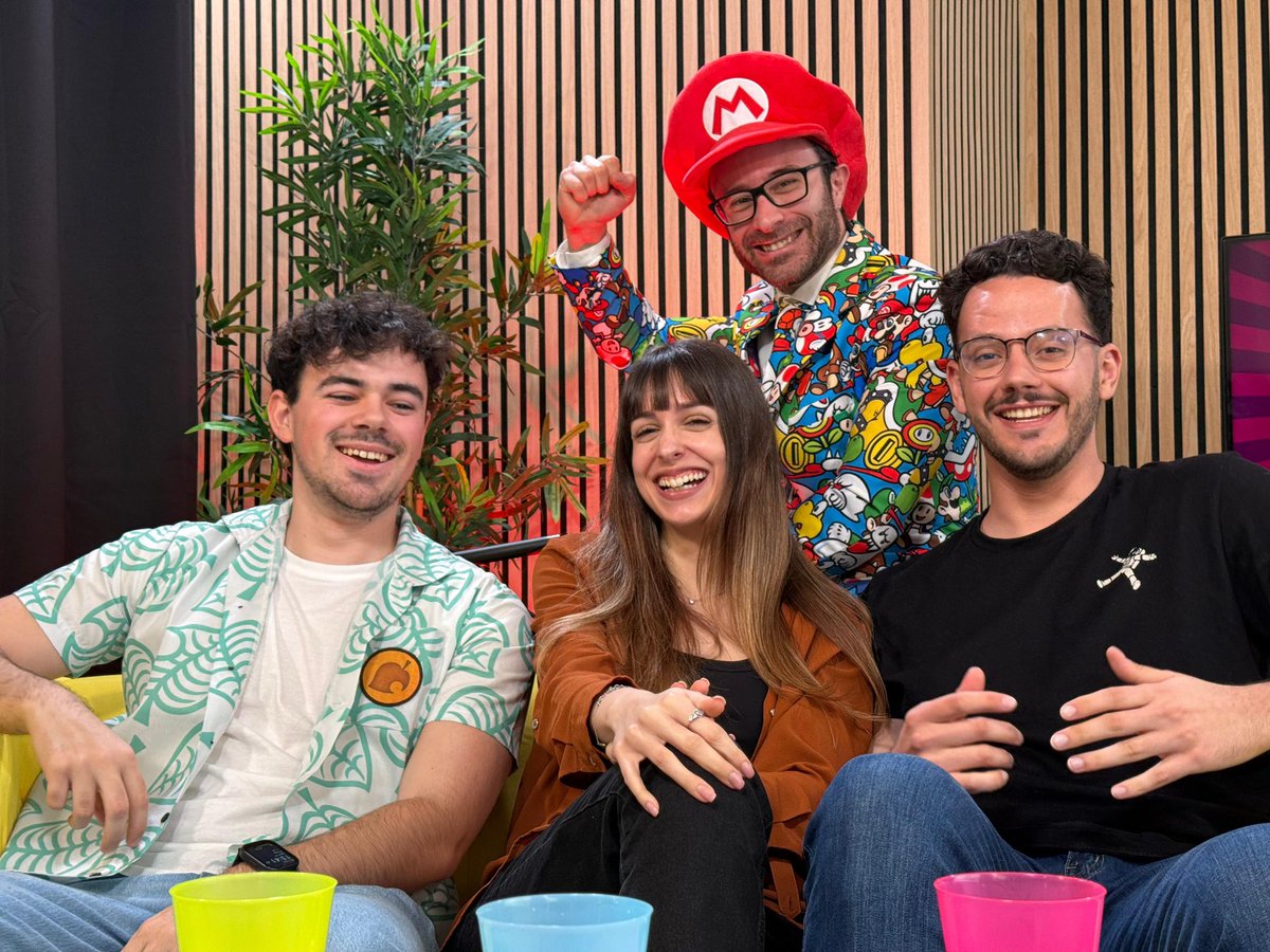 Nachambo_yt's tweet photo. HOY ESTOY EN EL BACON SHOW 🔥

@EpicRayBacon nos ha invitado a @silvierumi, @salvagamer_ y a mi a volver a pasarlo bien en Animal Crossing New Horizons ✨

¡Ya podéis verlo! No os lo perdáis ⭐️
#ad
 https://t.co/hg2RwvZO6J https://t.co/2rav4tBv6V