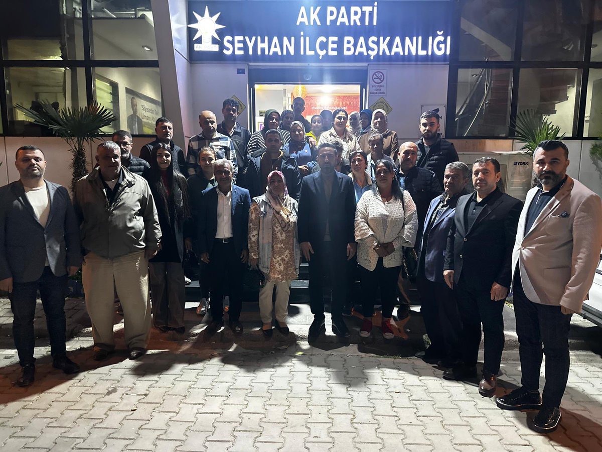 8.Bölge mahalle başkanlarımız ve yönetimleri ile bir araya gelerek mahallelerimizde yaptığımız ve yapacağımız çalışmalar hakkında detaylı istişarelerde bulunduk. 
#Adana 
#Seyhan