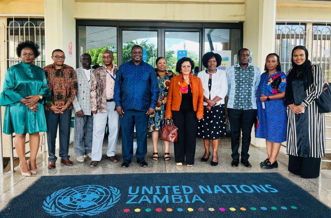Honored to welcome a dear former colleague, H.E. Nardos Bekele-Thomas, CEO for @NEPADAgency, to the UN House today and appreciate her time to meet the UN Country Team. Together, we can do more to achieve sustainable development.