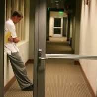 DRVawl's tweet image. Nico at his apartment right now while Tennessee practices.