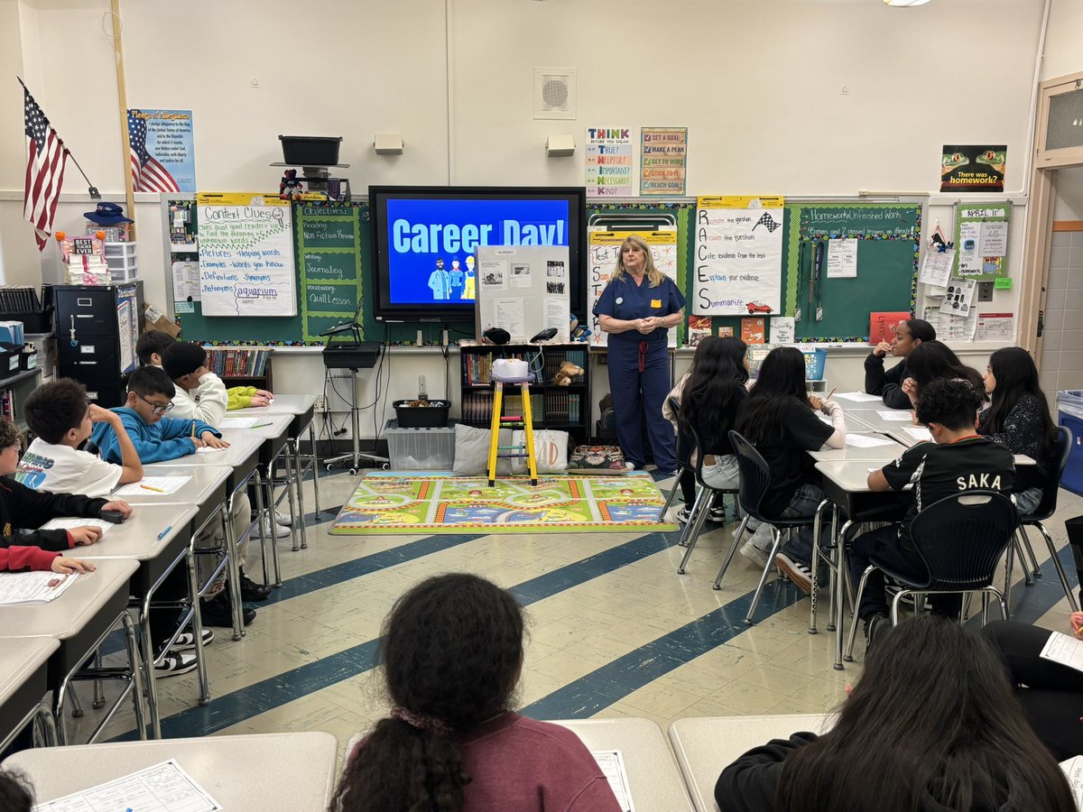 Mrs. Lyons tweet media
