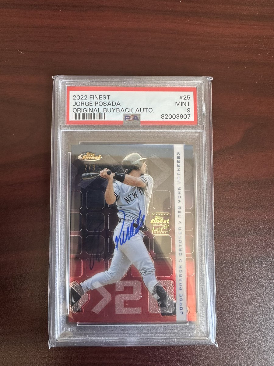 beardedbreakr's tweet photo. Nice mail day 🔥. 
Open to offers …. Posada is 2/3 https://t.co/TegQ0e1WCv