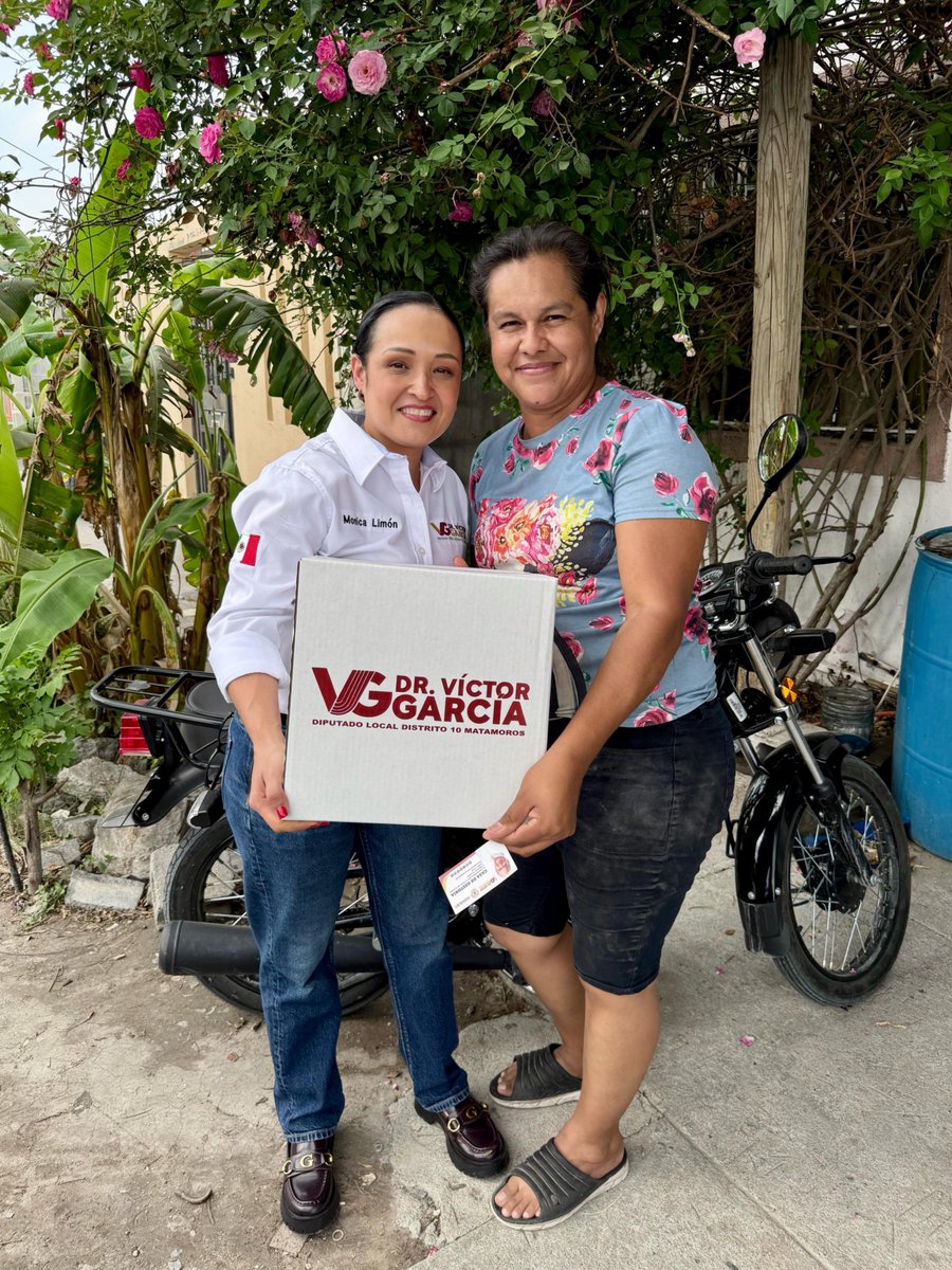 DrVictorGF's tweet photo. Seguimos entregando apoyos alimentarios para cuidar la #Salud de nuestras familias #Matamorenses. Gracias a mi esposa Mónica y al equipo de #Gestoría por hacerlo posible.

¡🙌Unidos para ayudar!

#HaciendoBienLasCosas #DrVíctorGarcía
#Diputado #Congreso #Legislatura66 https://t.co/PQjFsNHBWh
