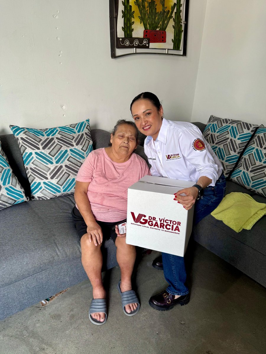 DrVictorGF's tweet photo. Seguimos entregando apoyos alimentarios para cuidar la #Salud de nuestras familias #Matamorenses. Gracias a mi esposa Mónica y al equipo de #Gestoría por hacerlo posible.

¡🙌Unidos para ayudar!

#HaciendoBienLasCosas #DrVíctorGarcía
#Diputado #Congreso #Legislatura66 https://t.co/PQjFsNHBWh