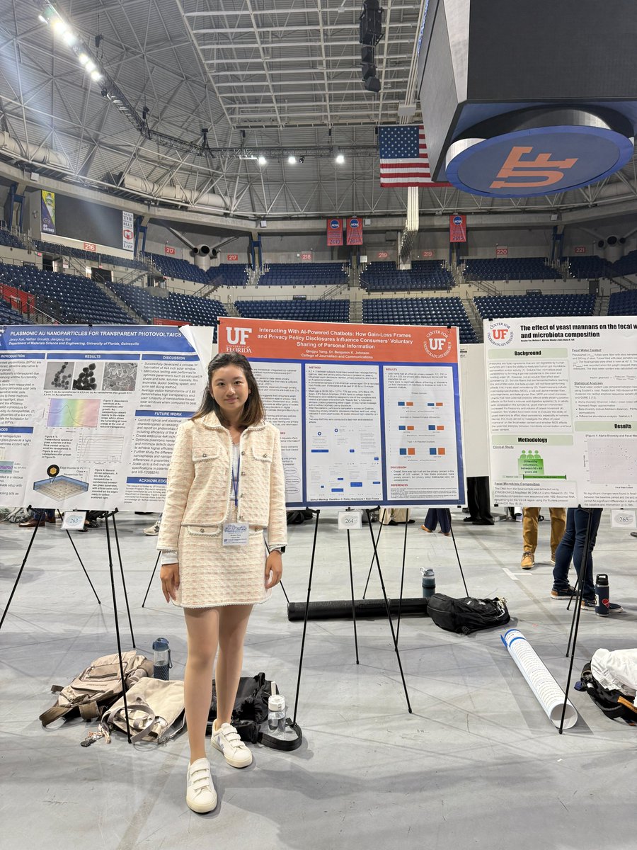 UFCJCGrad's tweet image. We’re excited to celebrate the success of UF’s 26th Annual Undergraduate Research Symposium! 
A special shoutout to CJC student Qingyu Yang for presenting her research alongside our incredibly talented fellow Gators! 🐊