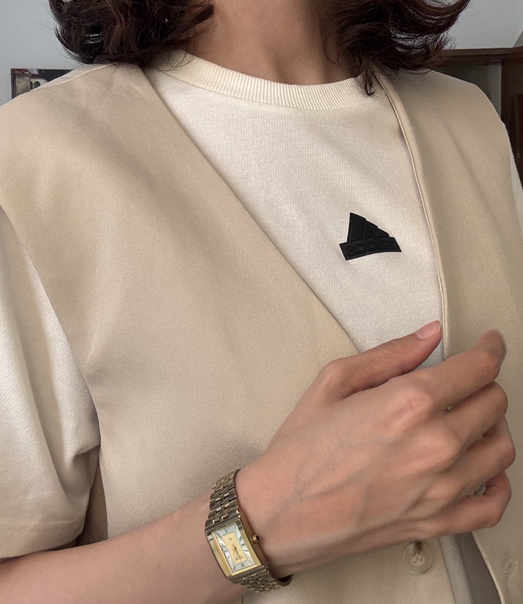 __tothehell's tweet image. الأغصان every where