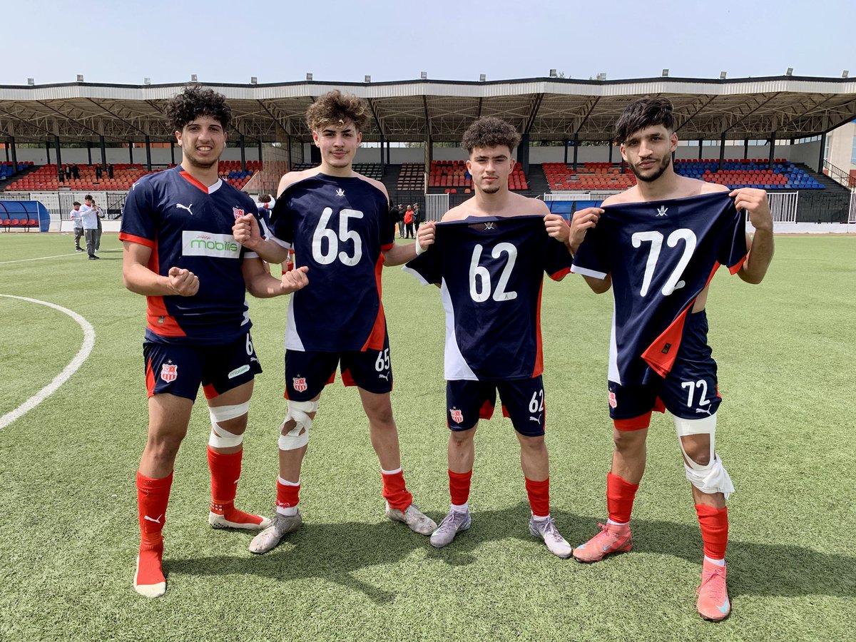 Crbelouizdadoff's tweet photo. #U19
#To_the_final
🔴⚪ Step by step ✌️
We will be champions in the end 🏆 https://t.co/dPY8pl88le