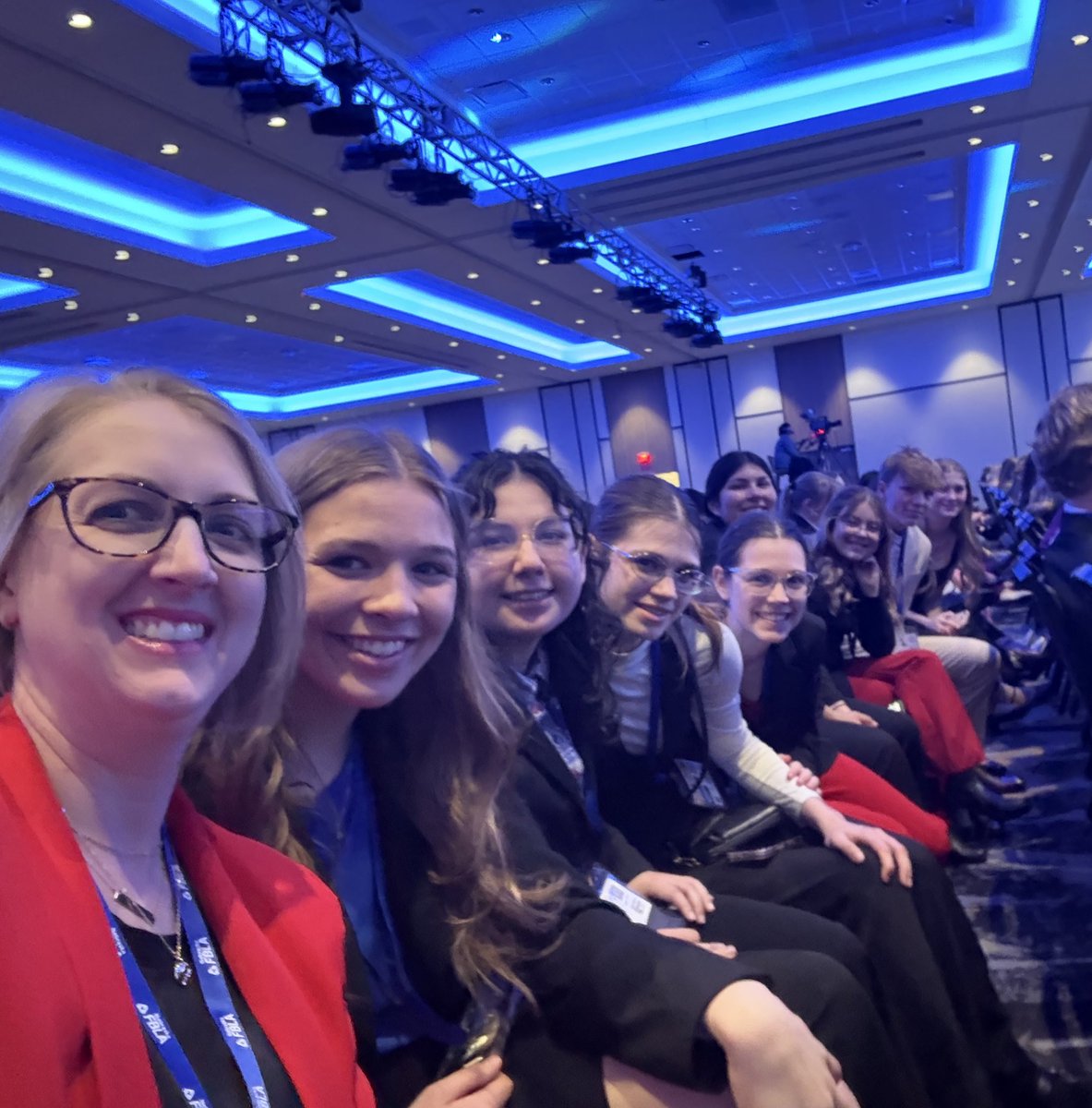 Lynn Blex tweet media