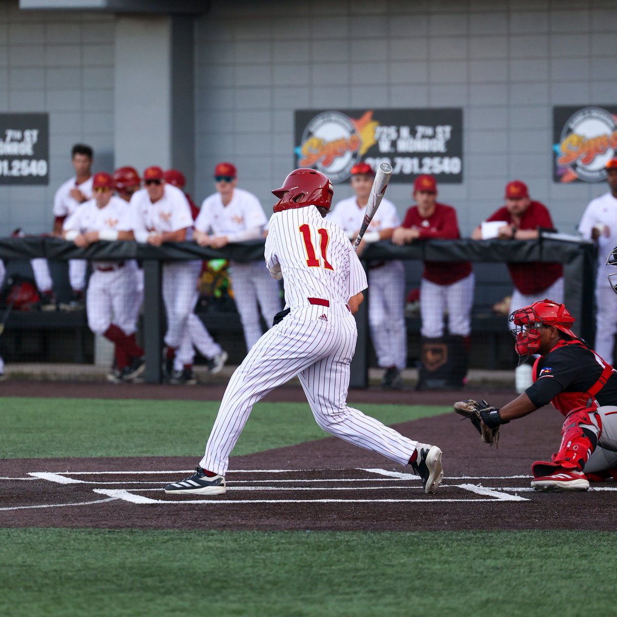 ULM_BSB's tweet photo. E4 | Major Brignon produces a hit but that's all.

ULM 1, Cajuns 4 https://t.co/nmsLNx6sHk