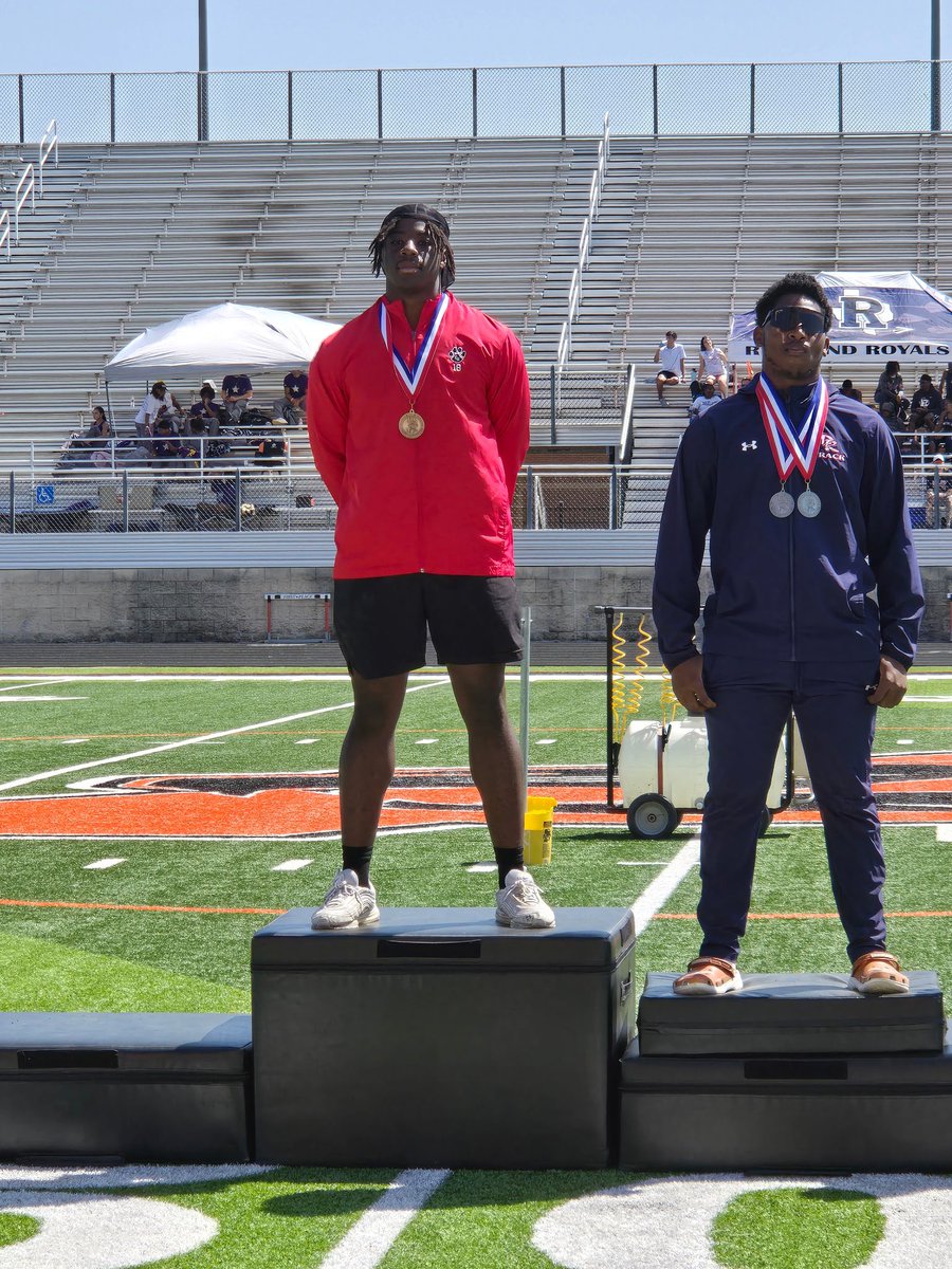 MatthewUdemba's tweet photo. #AGTG Placing first in area, with a disc throw of 186’5 ft. Jobs not finished! @ChhstrackF @CoachKitchens_ @mccready_amanda @DLPerfectionist @ThrowSumthin @ACU_TFXC @coach_deg @CoachJonTipton @TXStateTrack @UTSATrackXC https://t.co/I1GkRH4VDd