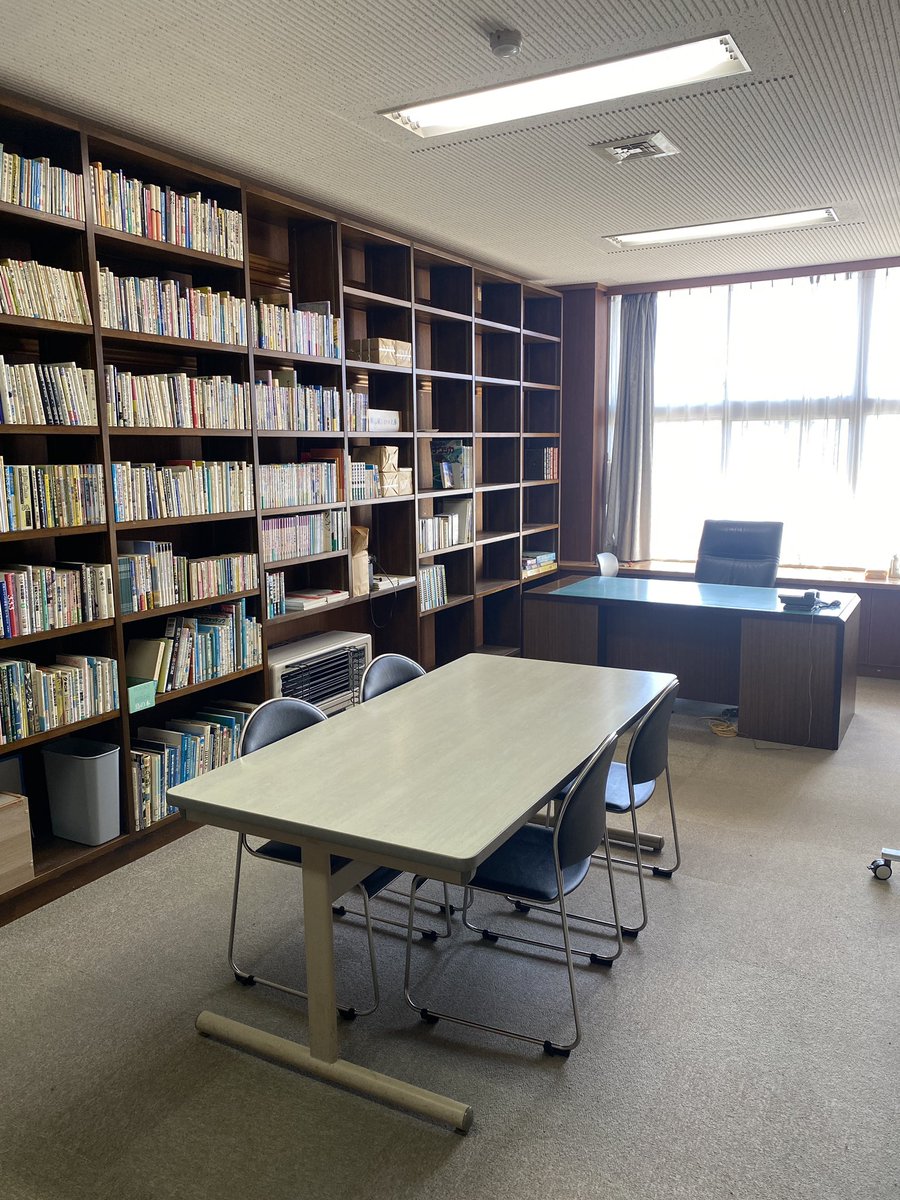 mt8commons's tweet photo. おはようございます。
八ヶ岳コモンズの金・土・日の営業時間は9:00-17:00。コワーキングスペースのドロップイン利用もOKです。
#レンタルスペース
#コワーキングスペース
#シェアスペース
#廃校活用
#清里高原
#校長室 https://t.co/wNpJV74nRM