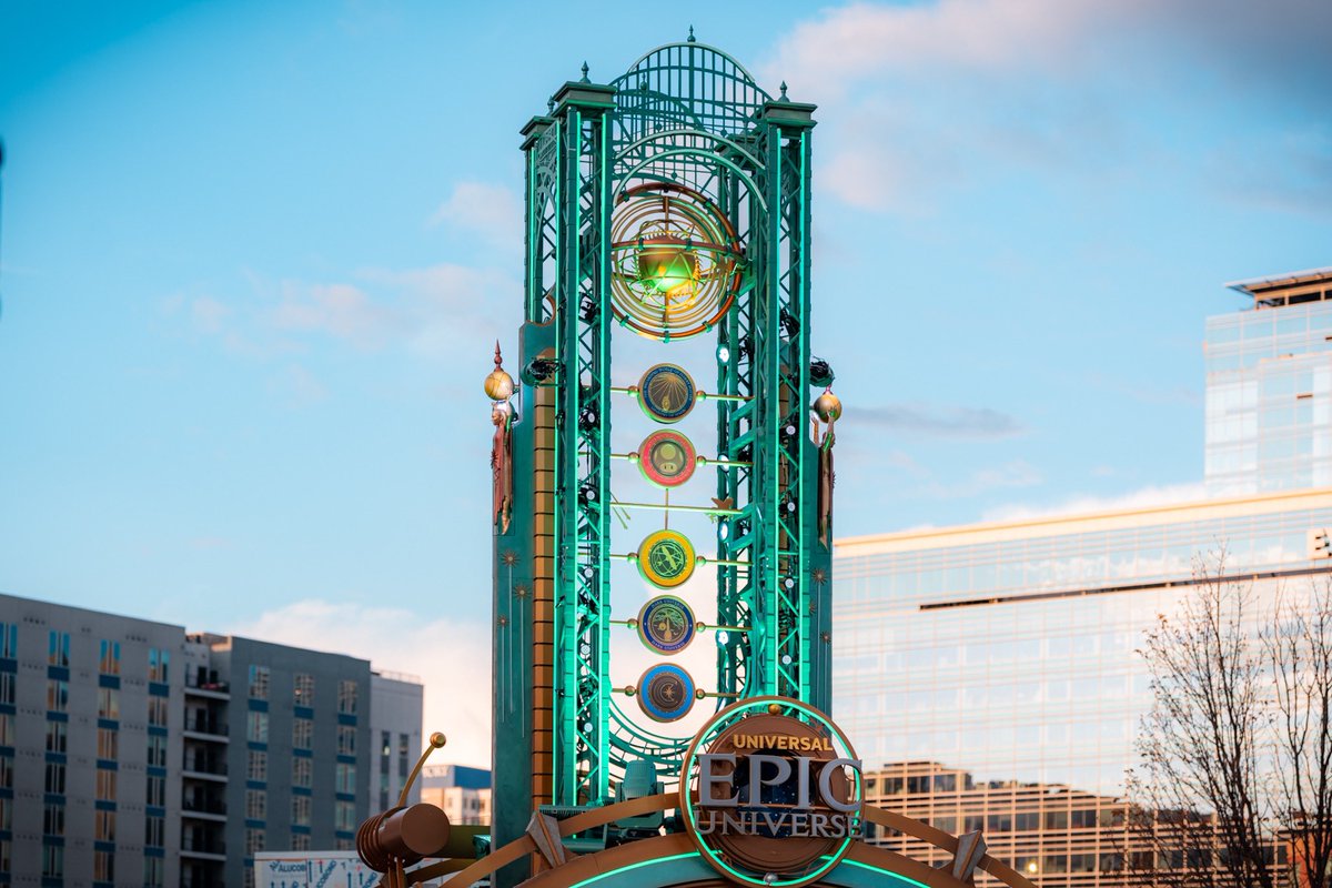 OrlandoInformer's tweet photo. Atlanta is looking epic 👀 An Epic Universe portal has landed at Pemberton Place. See it before it’s gone, now through April 13! https://t.co/7Oz7lho5Mn