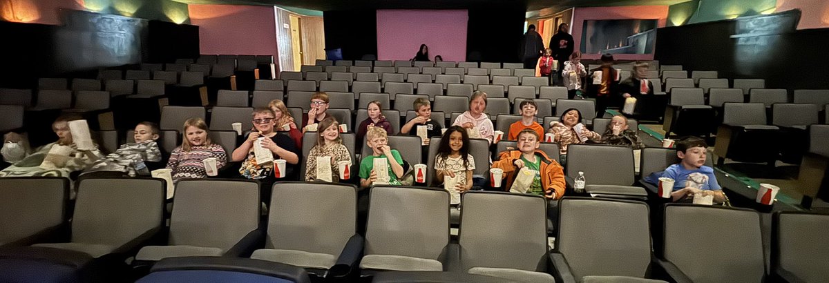 MrsO2ndGrade's tweet image. We are grateful for the sponsorship of our movie by CUSB, Home Trust, First Citizens and Watts Theater to wrap up Library Week. The kids also enjoyed the complimentary popcorn and pop. Our thanks to you! 🍿🎬🥤 #LibraryWeek #osagegreendevils