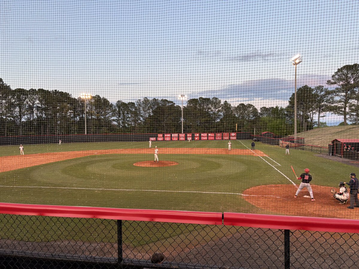 Great night watching <a href="/DHS_Cats_Sports/">DHS Athletics</a> Baseball get the BIG W over Cedartown!!!

#GBR