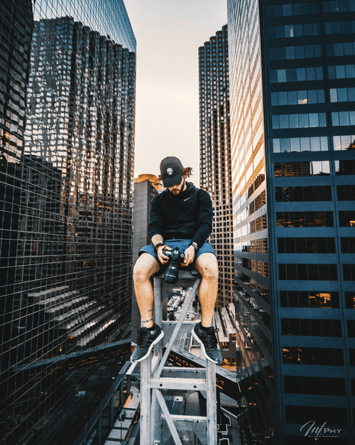 I'll be showing art at OLIT in two weeks!  

It's an honor and a privilege to show these artists with <a href="/1qban/">1QBANPHOTOS</a>  as the feature today!

A Cuban photo-adventurer whose numerous series span explorations in architectural forms, abandoned Americana, and cityscapes.