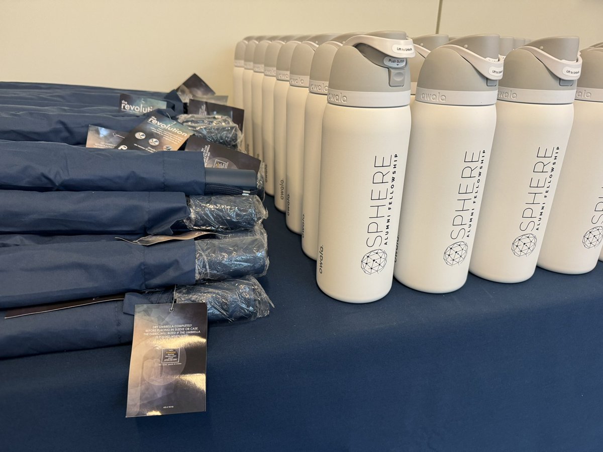 slane_nestor's tweet image. #SphereAlumni are getting started with the spring cohort here in DC. Great company (&amp;amp; of course, great swag to even accommodate spring rain). My group has awesome project ideas! @SphereEdIn #TeacherSphere
