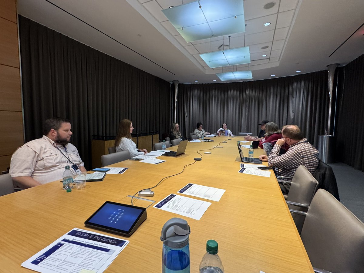 slane_nestor's tweet image. #SphereAlumni are getting started with the spring cohort here in DC. Great company (&amp;amp; of course, great swag to even accommodate spring rain). My group has awesome project ideas! @SphereEdIn #TeacherSphere