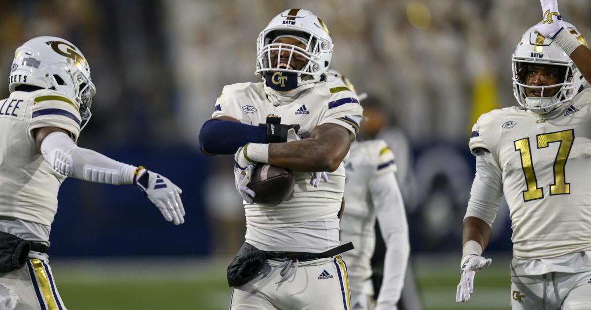 Atlanta Falcons Host 3 Clayton County Grads at Local Pro Day bit.ly/3YrCwry