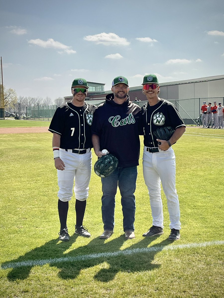 NWBearcatBSB's tweet photo. Special thanks to today’s ceremonial first pitch participant - alumni Bob Rice! We appreciate your support of Bearcat Baseball! 💚⚾️ #OABAAB https://t.co/GnOtIXV0to