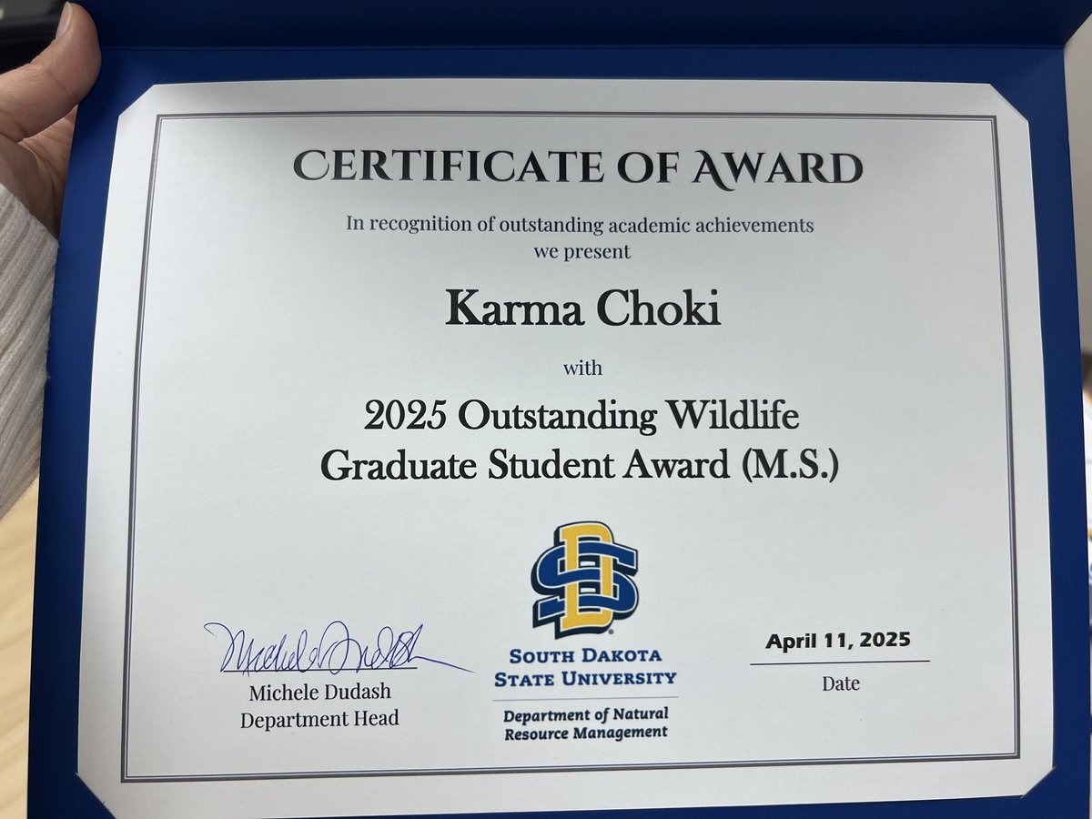 Karma Choki tweet media