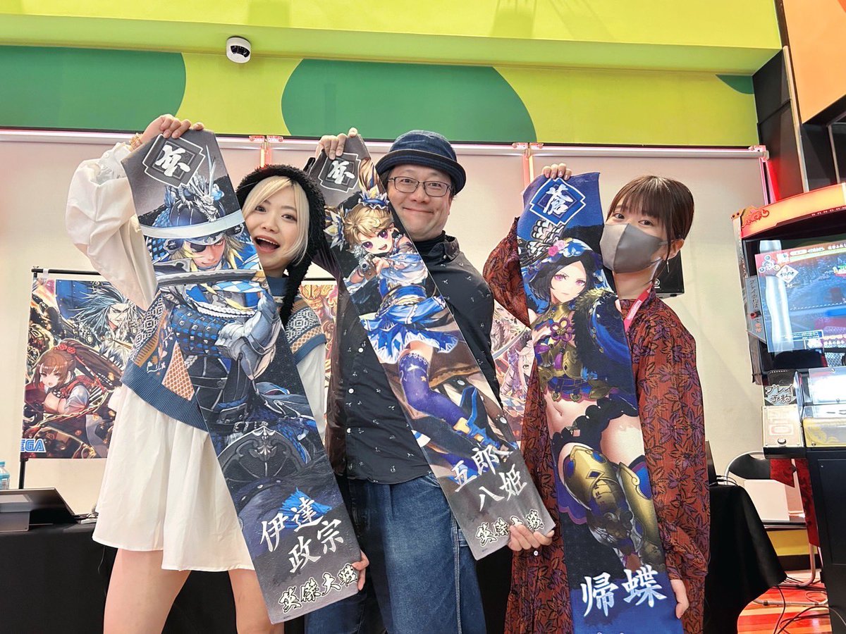 物販コーナーより🎺 サコッシュ3種たくさん補充しました🥳 抽選で