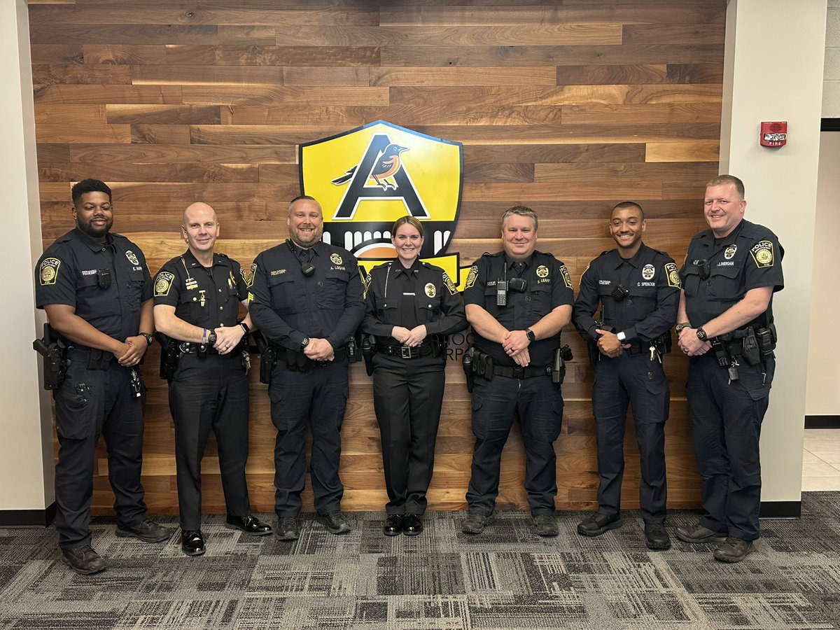Matt Hines (@matthines10) on Twitter photo Great to see the swearing in ceremony for <a href="/OrioleTweets/">Avon Community School Corporation</a> SRO Michelle Dewitt to cap off the week! #WeAreAvonWeAreOne Great to see the swearing in ceremony for <a href="/OrioleTweets/">Avon Community School Corporation</a> SRO Michelle Dewitt to cap off the week! #WeAreAvonWeAreOne
