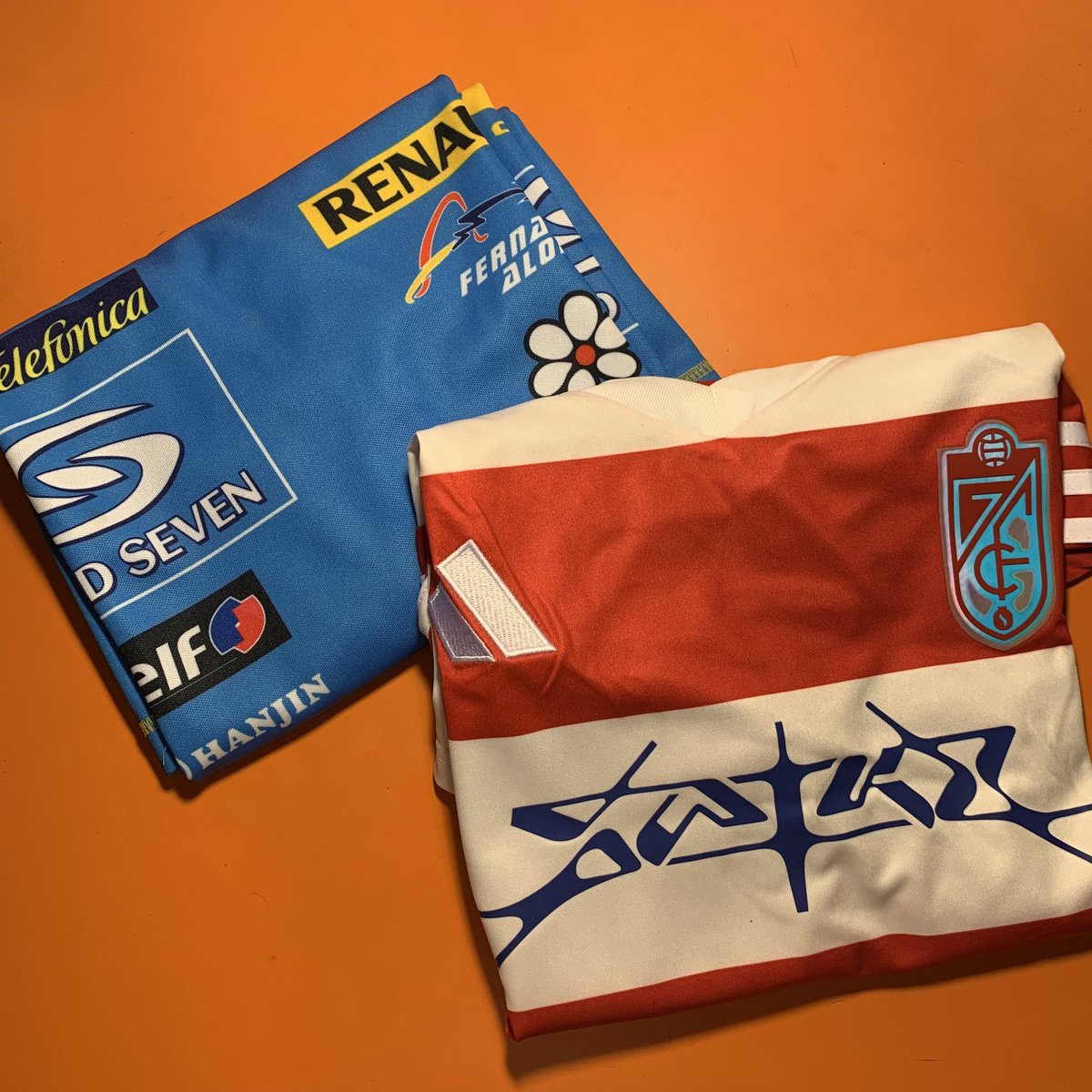 pabloferrerga's tweet photo. SORTEO‼️

🎁Camiseta a elegir de la tienda @Ctinfo_17 

Requisitos:
👤Seguir a @Ctinfo_17 y @pabloferrerga
🔁RT a este post

⏰Hasta el viernes 18 a las 18:00🇪🇸

#giveaway #regalo #gift #loterie #F1 https://t.co/A6mICrn20p